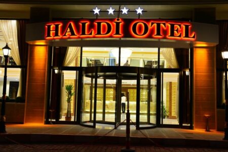 هتل Haldi Van وان